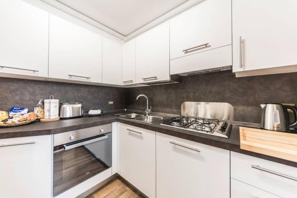 Rialto Apartment With Canal Grande View เวนิส ภายนอก รูปภาพ