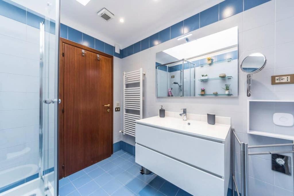 Rialto Apartment With Canal Grande View เวนิส ภายนอก รูปภาพ